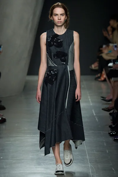 Look 22